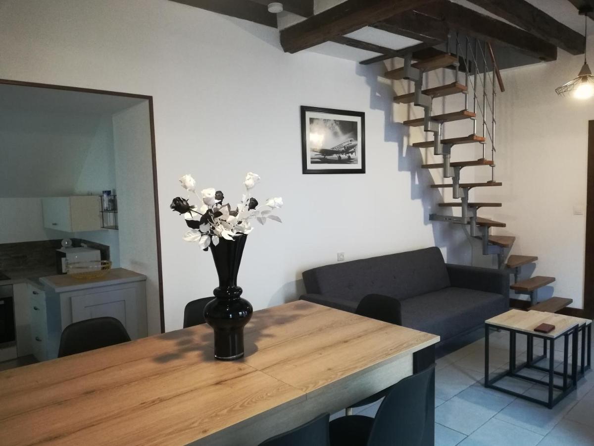 Le Loft Montargis Gien Maison De Ville แซนต์-เชอเนอวีแยร์-เดส์-บัวส์ ภายนอก รูปภาพ